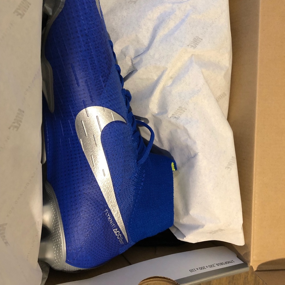 Nike Superfly 6 Elite FG Soccer Cleats - Picture 2 of 8